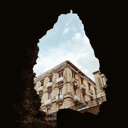 カターニア アンティカ ディモーラ カルーソ Bed & Breakfast エクステリア 写真